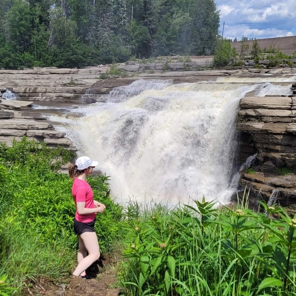 Meet your Posher, Jo-annie - Picture 1 of 1